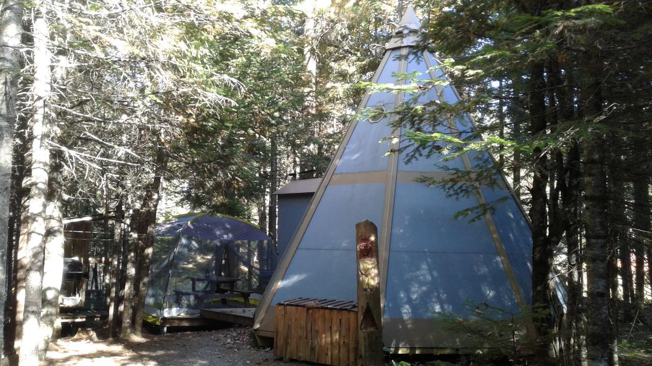Villa Aux Tipis De La Riviere Sauvage Saint Romain Exterior foto